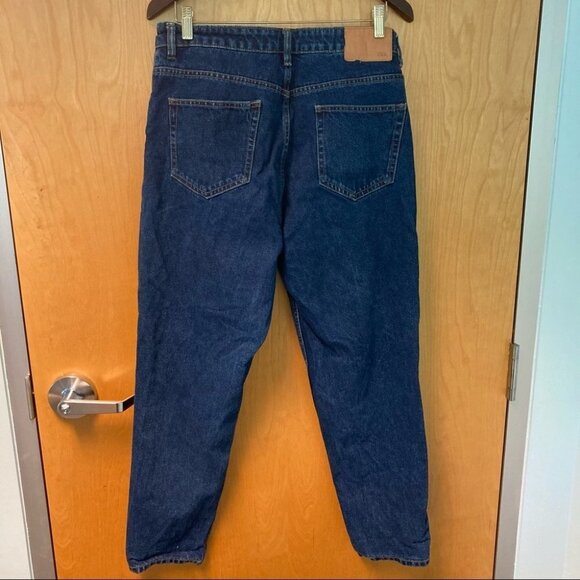 ZARA Sz 10  Mom Style High Rise Tapered Leg Dark Wash Jeans - Picture 4 of 6
